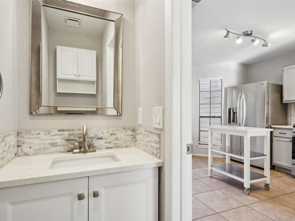 11404 Walnut Ridge DR 5, Austin TX 78753