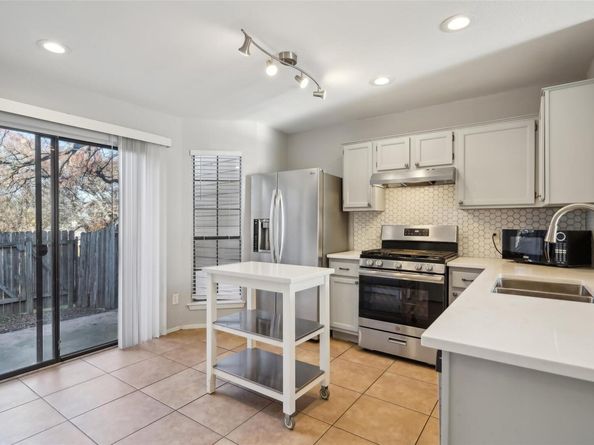 11404 Walnut Ridge DR 5, Austin TX 78753