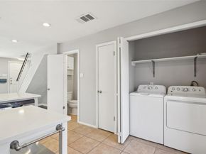 11404 Walnut Ridge DR 5, Austin TX 78753