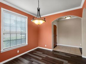 13904 Ashton Woods CIR 24, Austin TX 78727