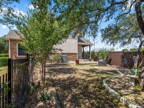 13904 Ashton Woods CIR 24, Austin TX 78727