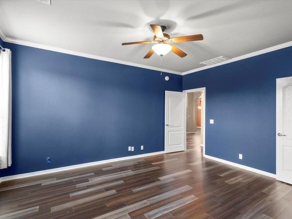 13904 Ashton Woods CIR 24, Austin TX 78727