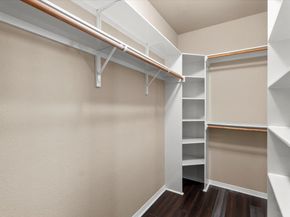 13904 Ashton Woods CIR 24, Austin TX 78727