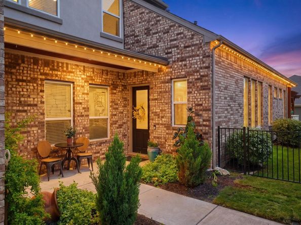 213 Encore DR, Liberty Hill TX 78642