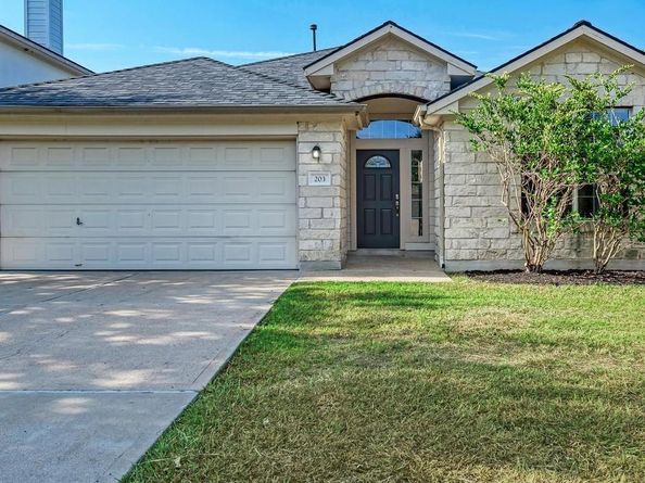 203 Newport Landing PL, Round Rock TX 78665