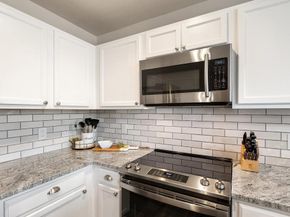 13016 Wedding, Manor TX 78653