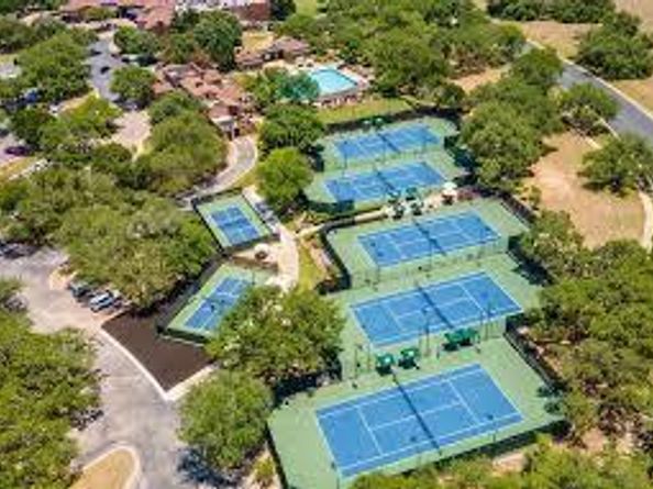 152 Limestone DR, Georgetown TX 78628