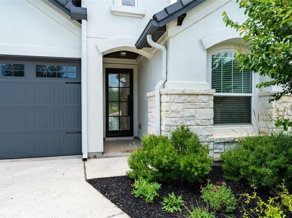 152 Limestone DR, Georgetown TX 78628