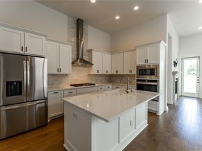 152 Limestone DR, Georgetown TX 78628