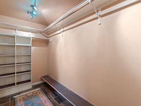 2114 Desco DR, Austin TX 78748