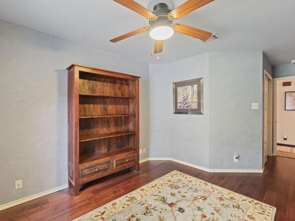2114 Desco DR, Austin TX 78748