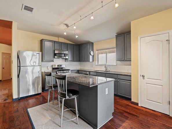 2114 Desco DR, Austin TX 78748