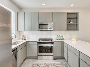 801 N Bluff DR 32, Austin TX 78745