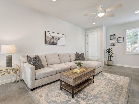 801 N Bluff DR 32, Austin TX 78745