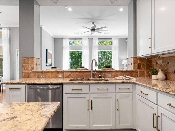 3419 Cowden DR, Austin TX 78732