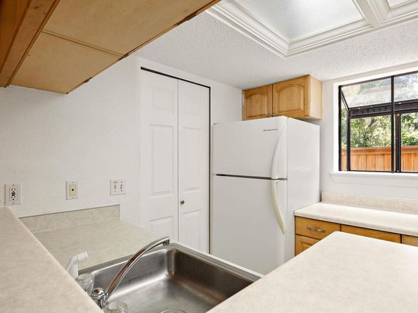 7635 Guadalupe ST 806, Austin TX 78752