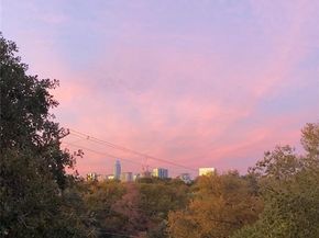 1514 Parker LN 107, Austin TX 78741