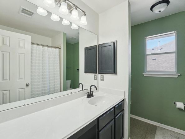 504 Chaparral DR, Leander TX 78641