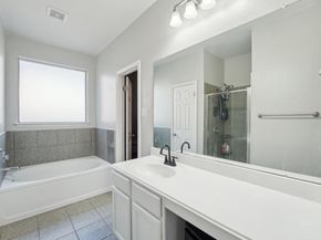 504 Chaparral DR, Leander TX 78641