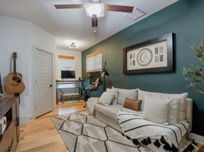 2003 Hermia ST 57, Austin TX 78741