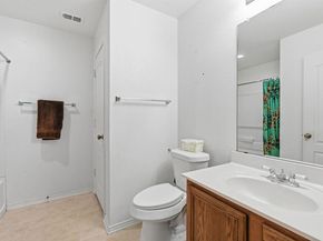 5628 SE Sunday Silence DR, Del Valle TX 78617