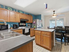 5628 SE Sunday Silence DR, Del Valle TX 78617