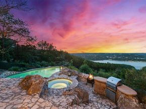 13902 Panorama DR, Austin TX 78732