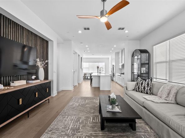 4310 Authentic DR, Austin TX 78731