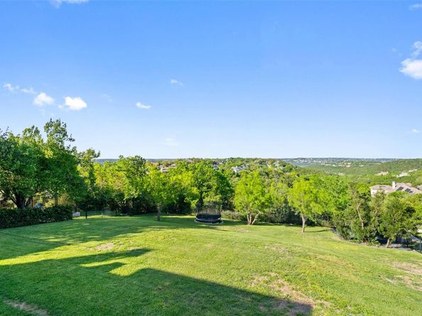 2551 Waymaker WAY, Austin TX 78746