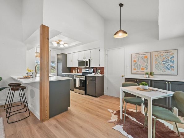 7505 Dawn Hill CIR, Austin TX 78736