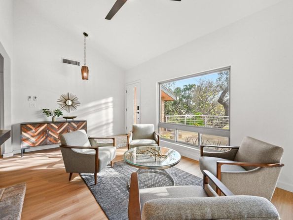 7505 Dawn Hill CIR, Austin TX 78736