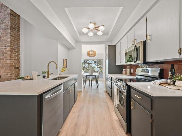 7505 Dawn Hill CIR, Austin TX 78736