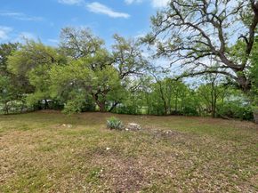 11013 Travis DR, Jonestown TX 78645