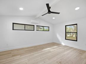 11013 Travis DR, Jonestown TX 78645