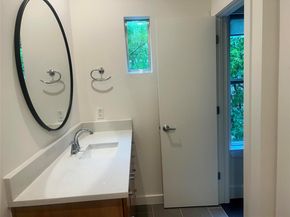 1205 Kinney Ave 1205G, Austin TX 78704