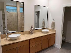 1205 Kinney Ave 1205G, Austin TX 78704