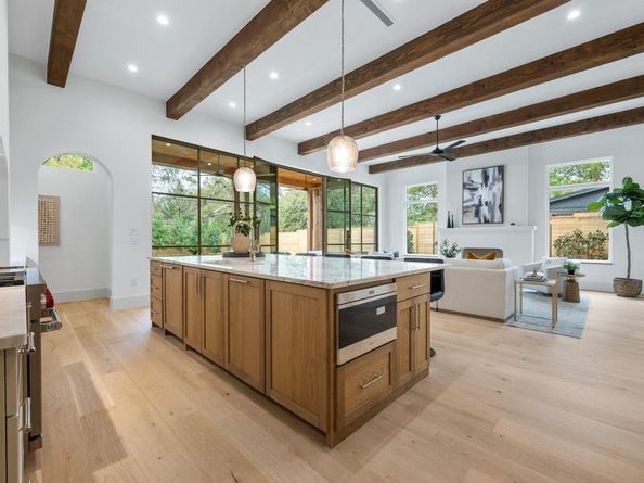 6006 Cary DR, Austin TX 78757