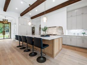 6006 Cary DR, Austin TX 78757