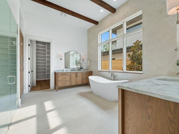 6006 Cary DR, Austin TX 78757