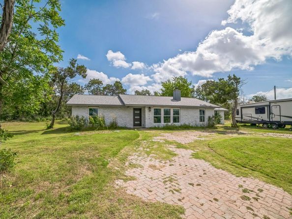9600 Claxton DR, Austin TX 78736