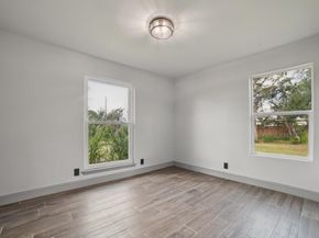 9600 Claxton DR, Austin TX 78736