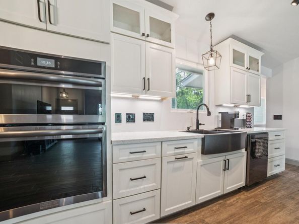 9600 Claxton DR, Austin TX 78736
