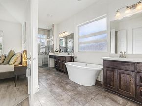 407 Forza Viola WAY, Austin TX 78738