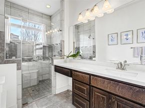 407 Forza Viola WAY, Austin TX 78738