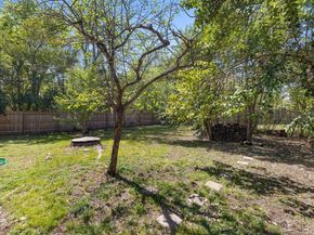 5304 Harvest LN, Austin TX 78745