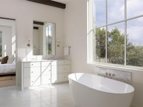 4401 Amarra DR 13, Austin TX 78735