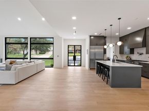 2138 Barton Hills DR, Austin TX 78704