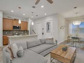 2206 Schriber ST B, Austin TX 78704