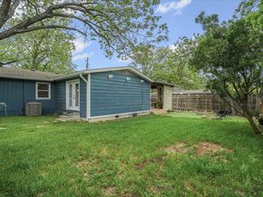 11807 Dove Haven DR, Austin TX 78753