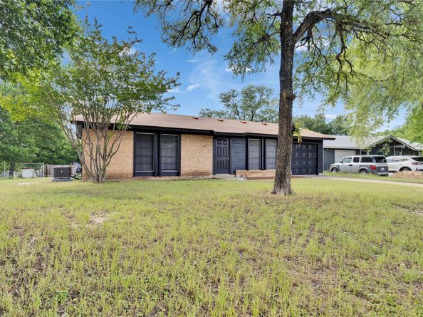 4504 Little Hill CIR, Austin TX 78725